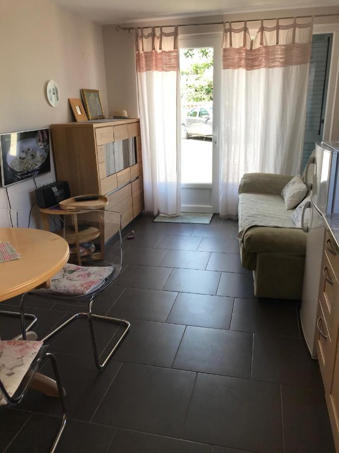 Apartman Sinikovic Barusic Exterior photo