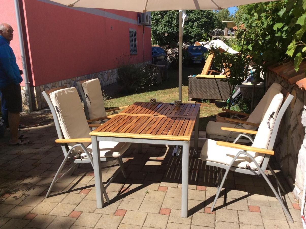 Apartman Sinikovic Barusic Exterior photo