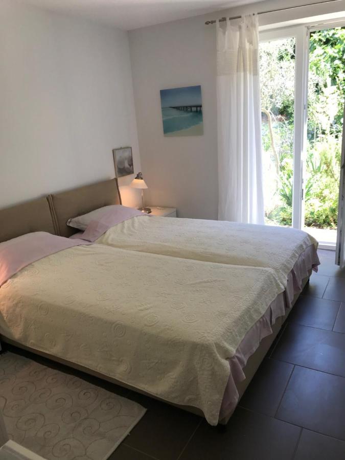 Apartman Sinikovic Barusic Exterior photo